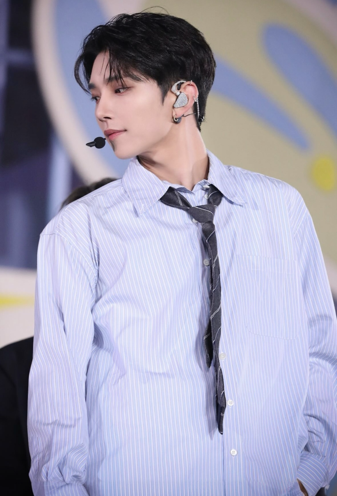 Recent activity shot of Joshua (SEVENTEEN)