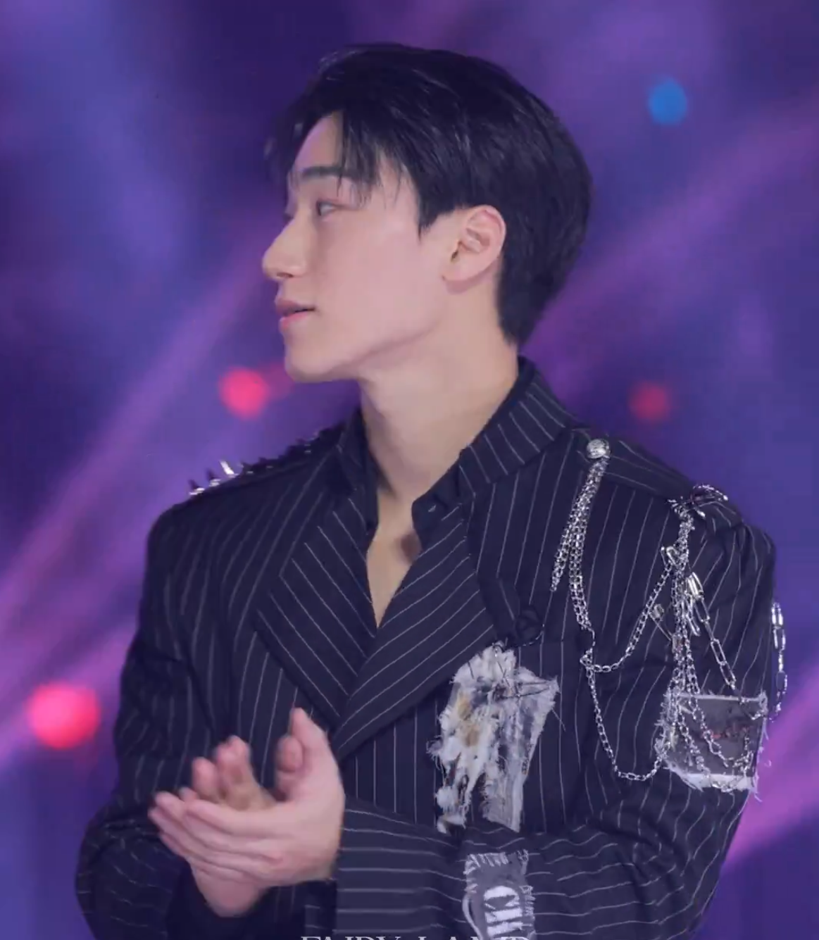 Recent activity shot of San (ATEEZ)