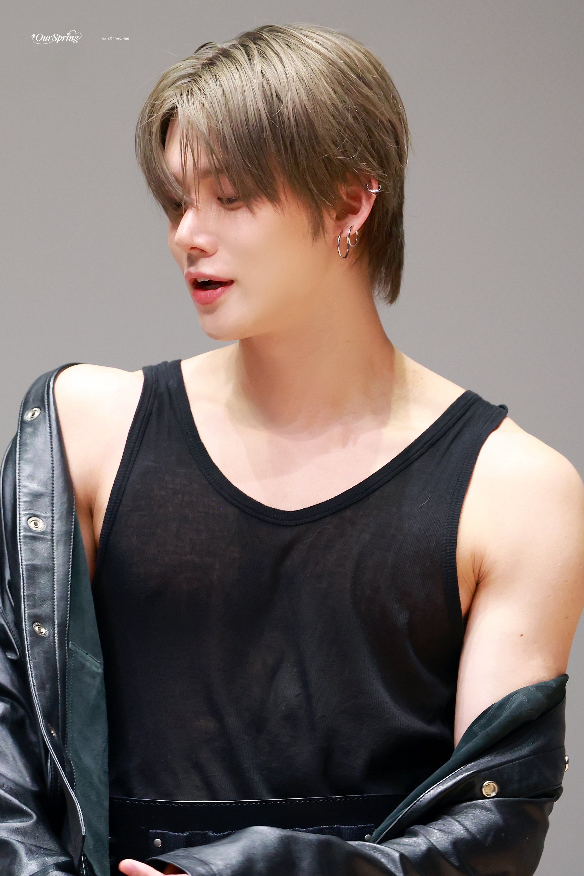 Foto aktivitas terbaru Yeonjun (TOMORROW X TOGETHER)