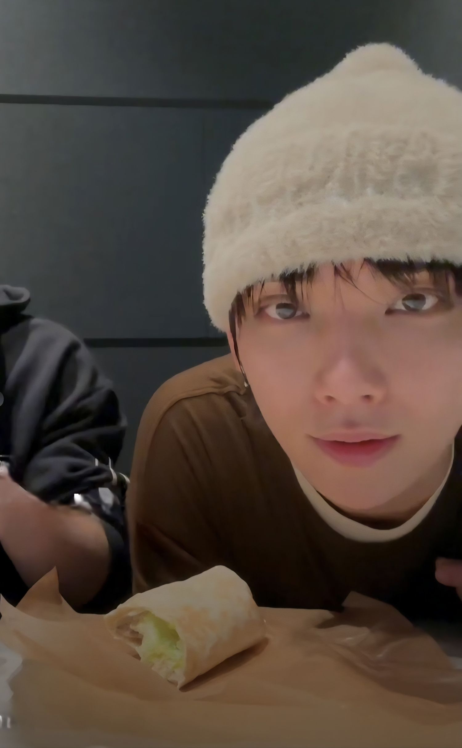 Recent activity shot of Joshua (SEVENTEEN)