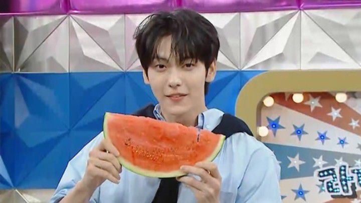 A moment captured by Soobin (TOMORROW X TOGETHER)'s fan