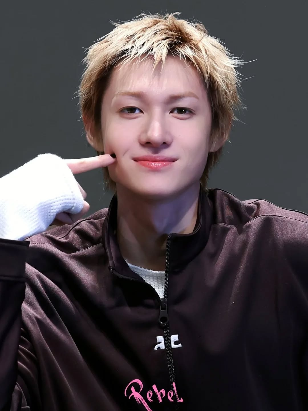 Recent activity shot of Martin (CORTIS)