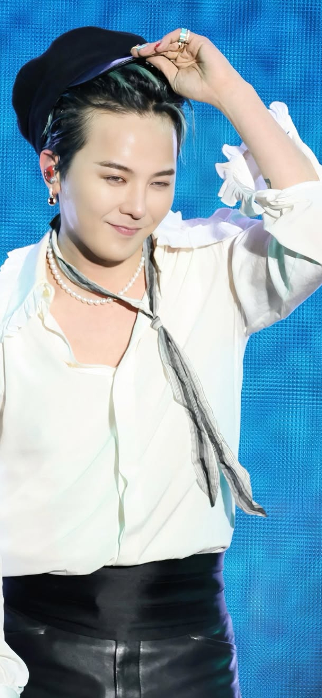 Fandom-recommended wallpaper image of G-DRAGON (BIGBANG)
