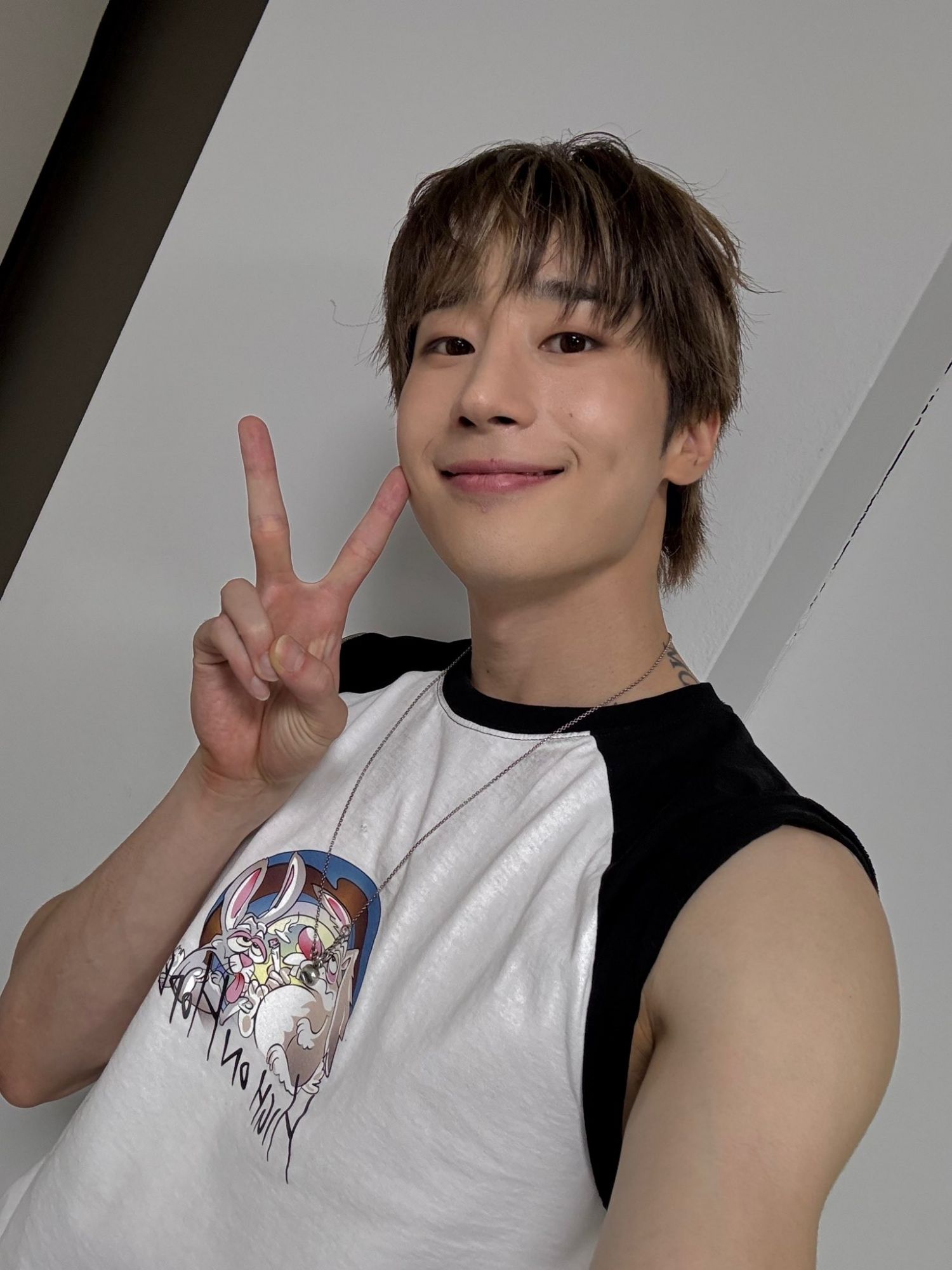 Behind-the-scenes cut of Han Seungwoo
