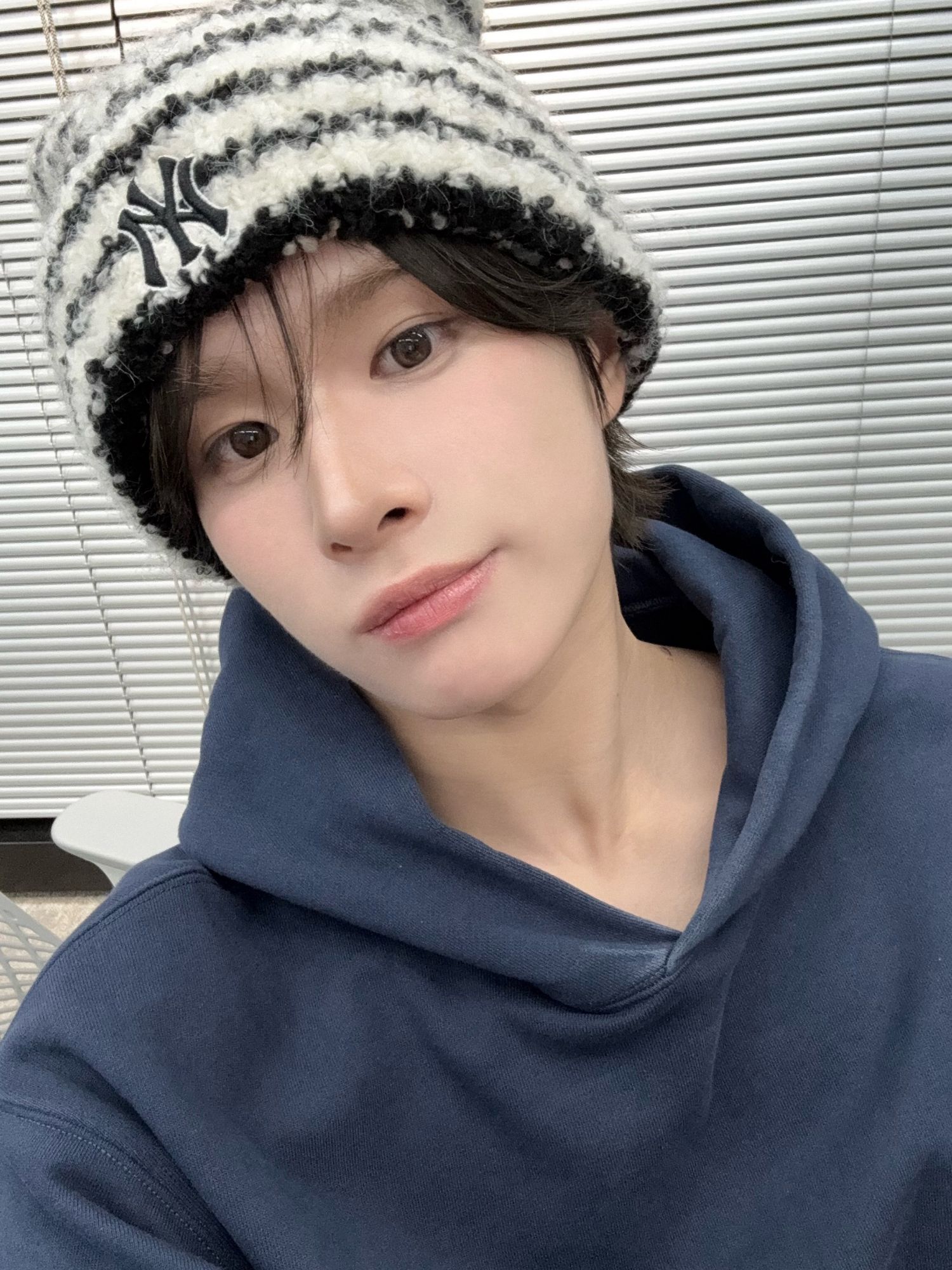 Recent activity shot of Kyungmin (TWS)