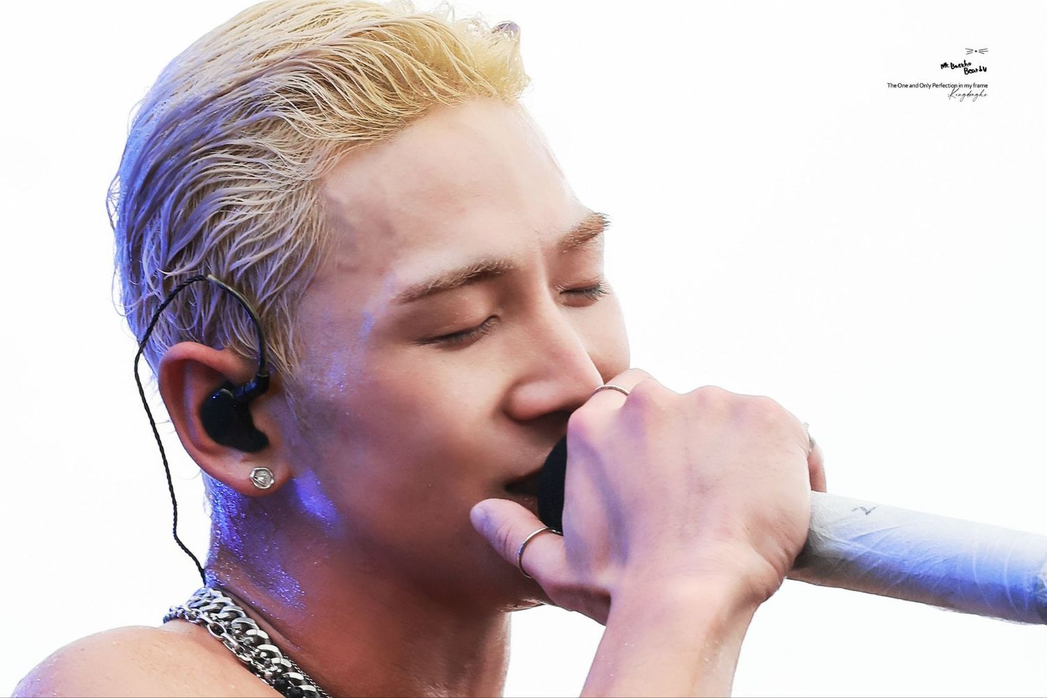Latest photo of Baekho