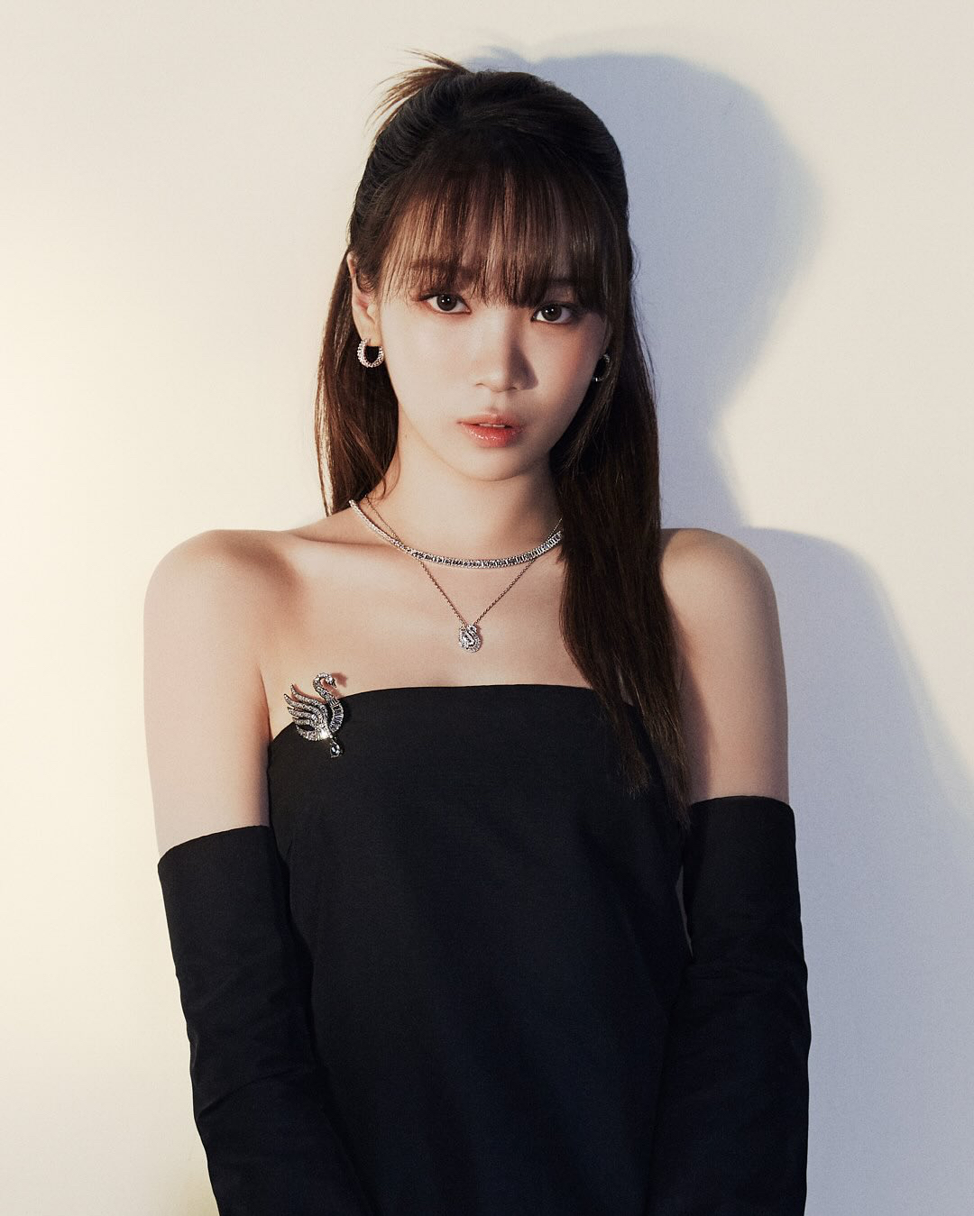 김채원 (르세라핌)의 최신 사진