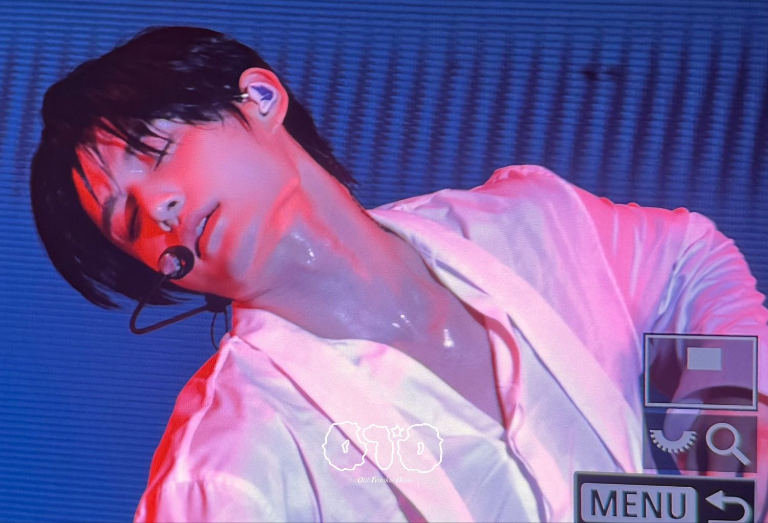 Behind-the-scenes cut of Kim Jiwoong (ZEROBASEONE)