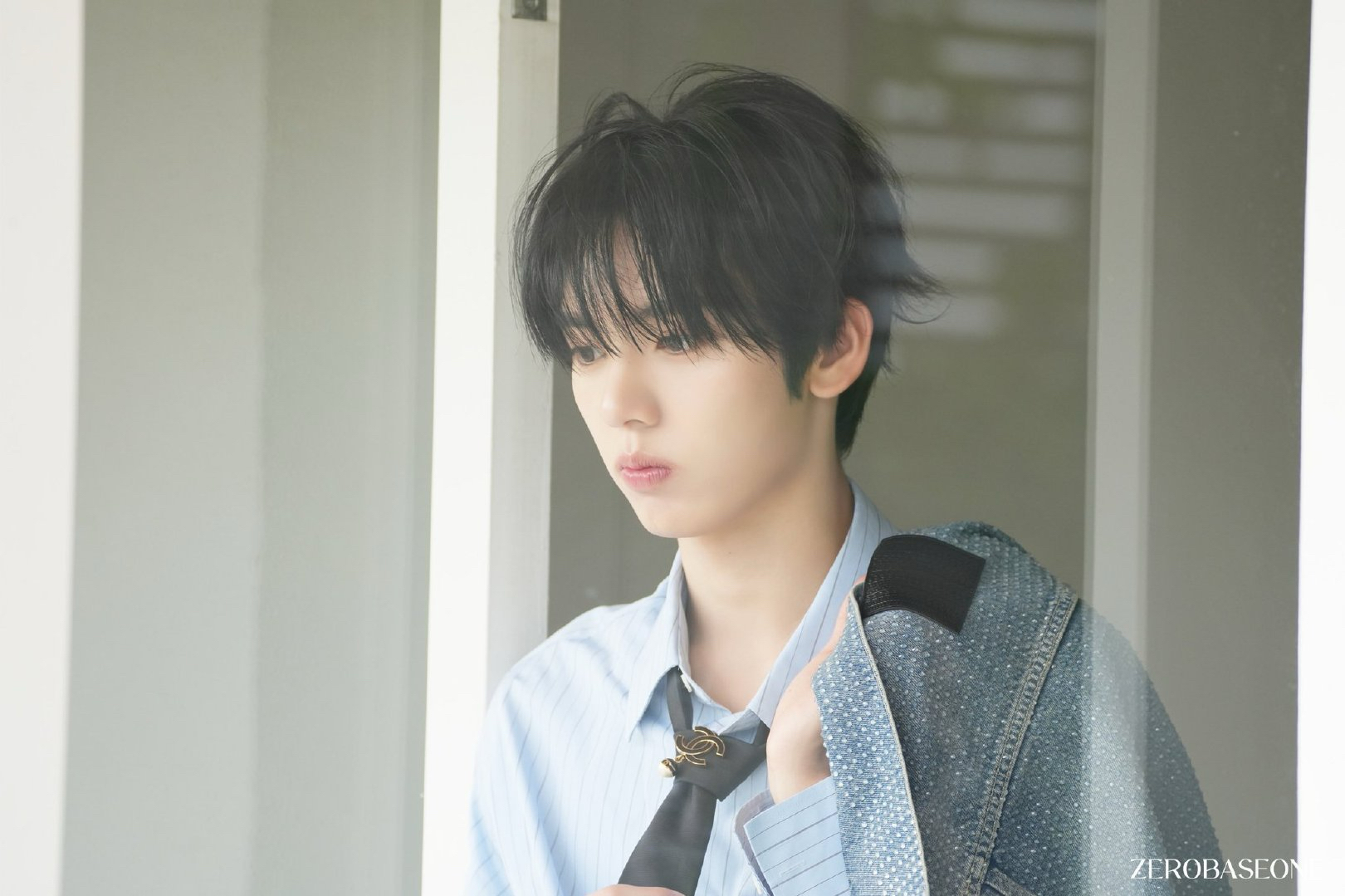 Potret di balik layar Han Yujin (ZEROBASEONE)