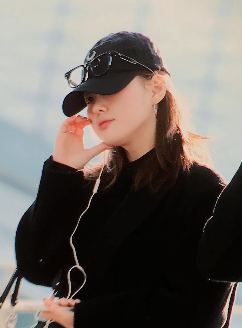 A moment captured by Kim Chaehyun (Kep1er)'s fan