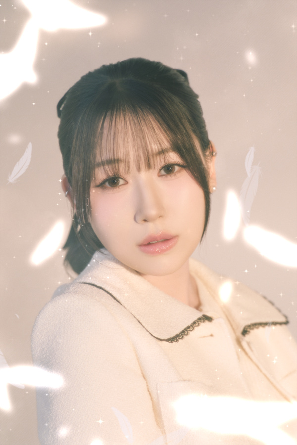 Behind-the-scenes cut of Kasahara Momona (ME:I)