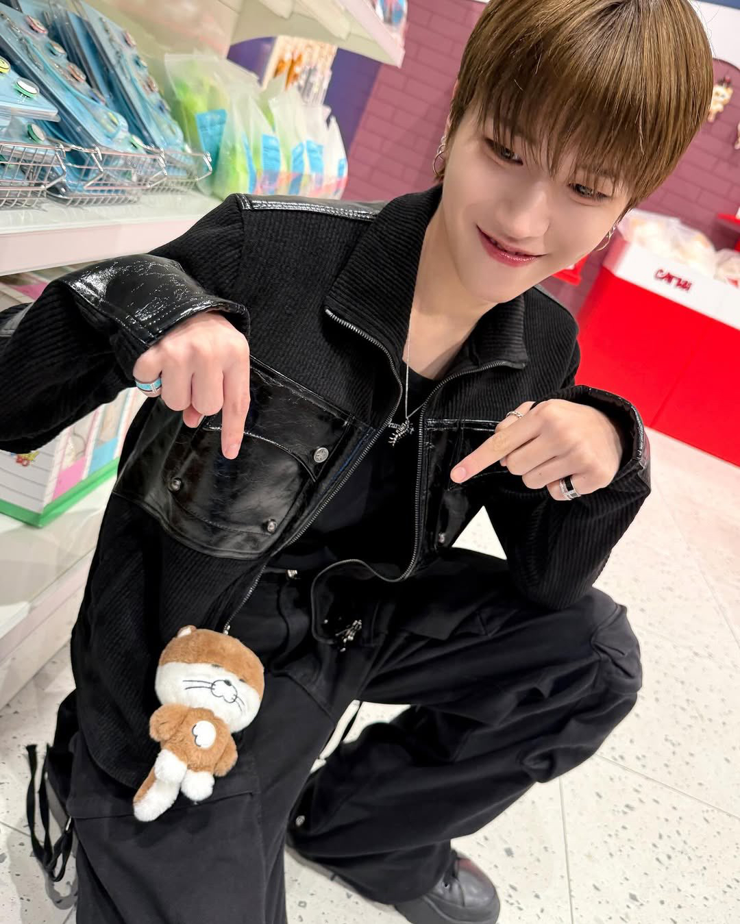 Latest photo of Riwoo (BOYNEXTDOOR)