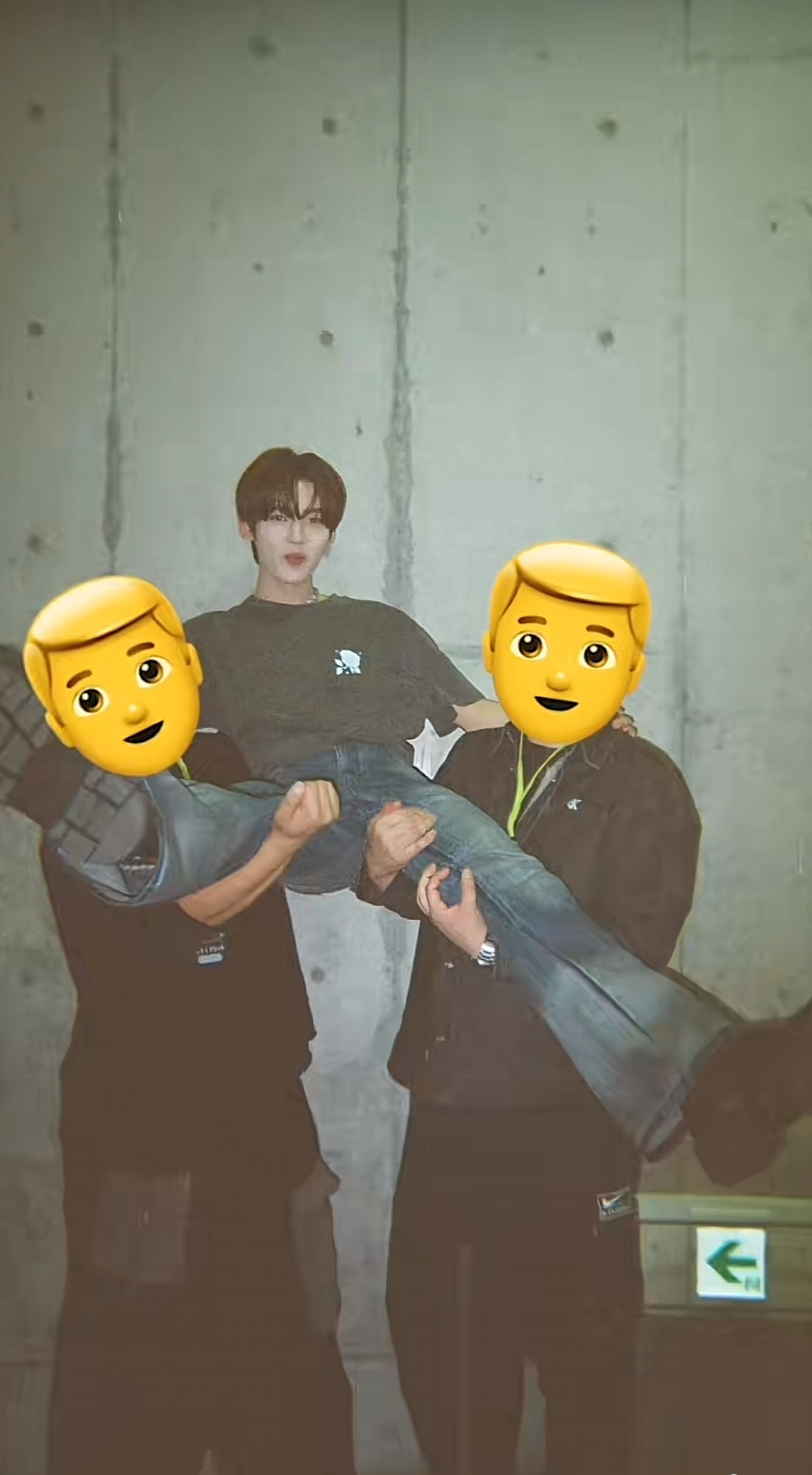 Latest photo of Han Yujin (ZEROBASEONE)