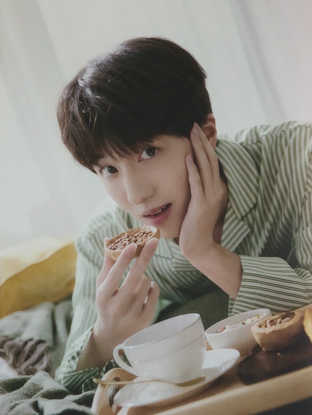 Behind-the-scenes cut of Chani (SF9)