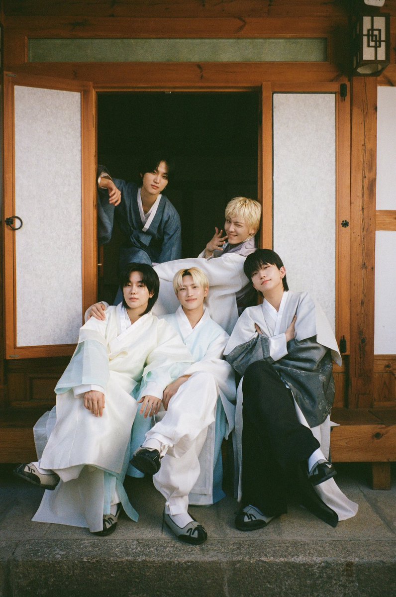 TNX 최근 활동샷