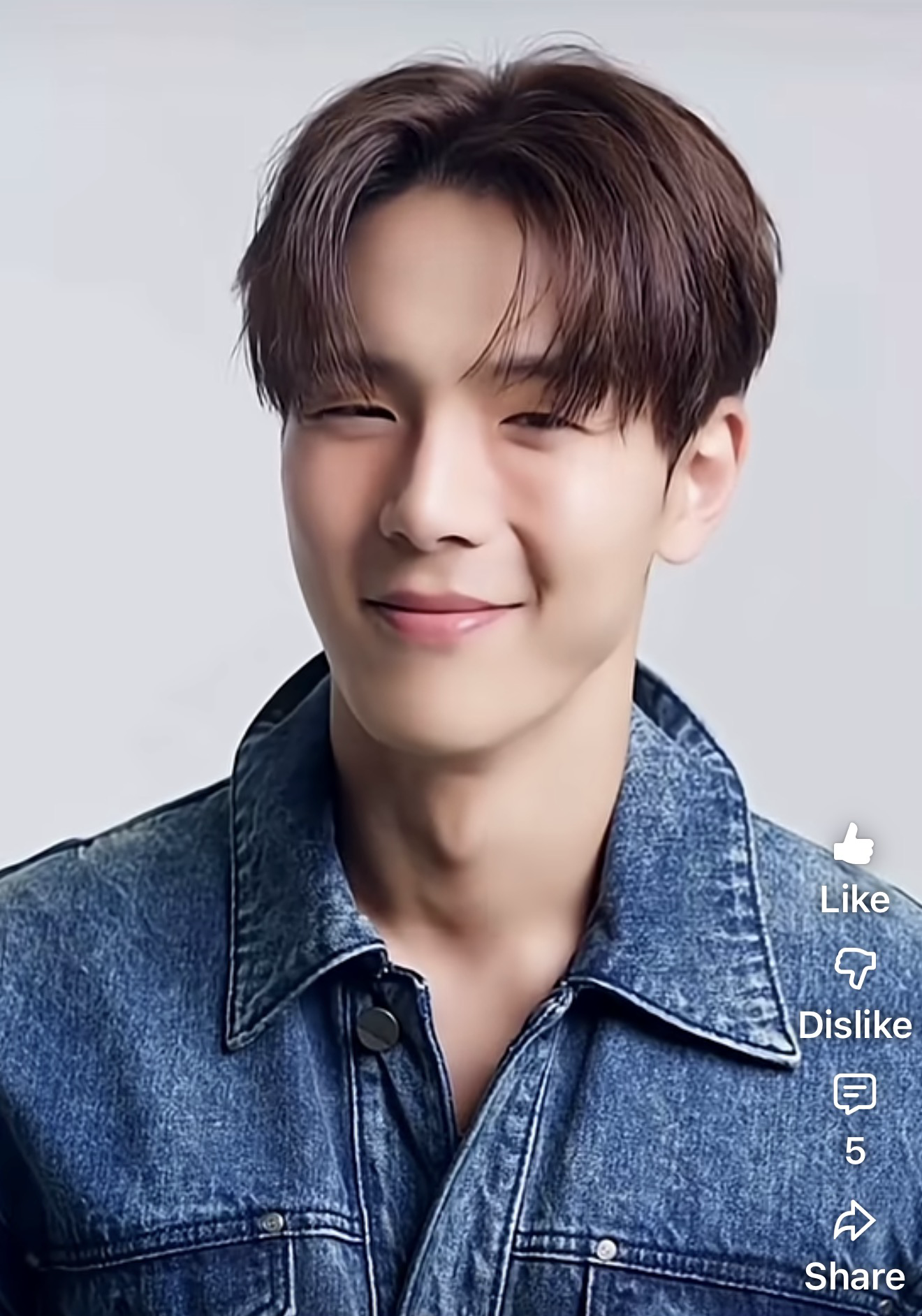 Popular K-POP post loved by fans