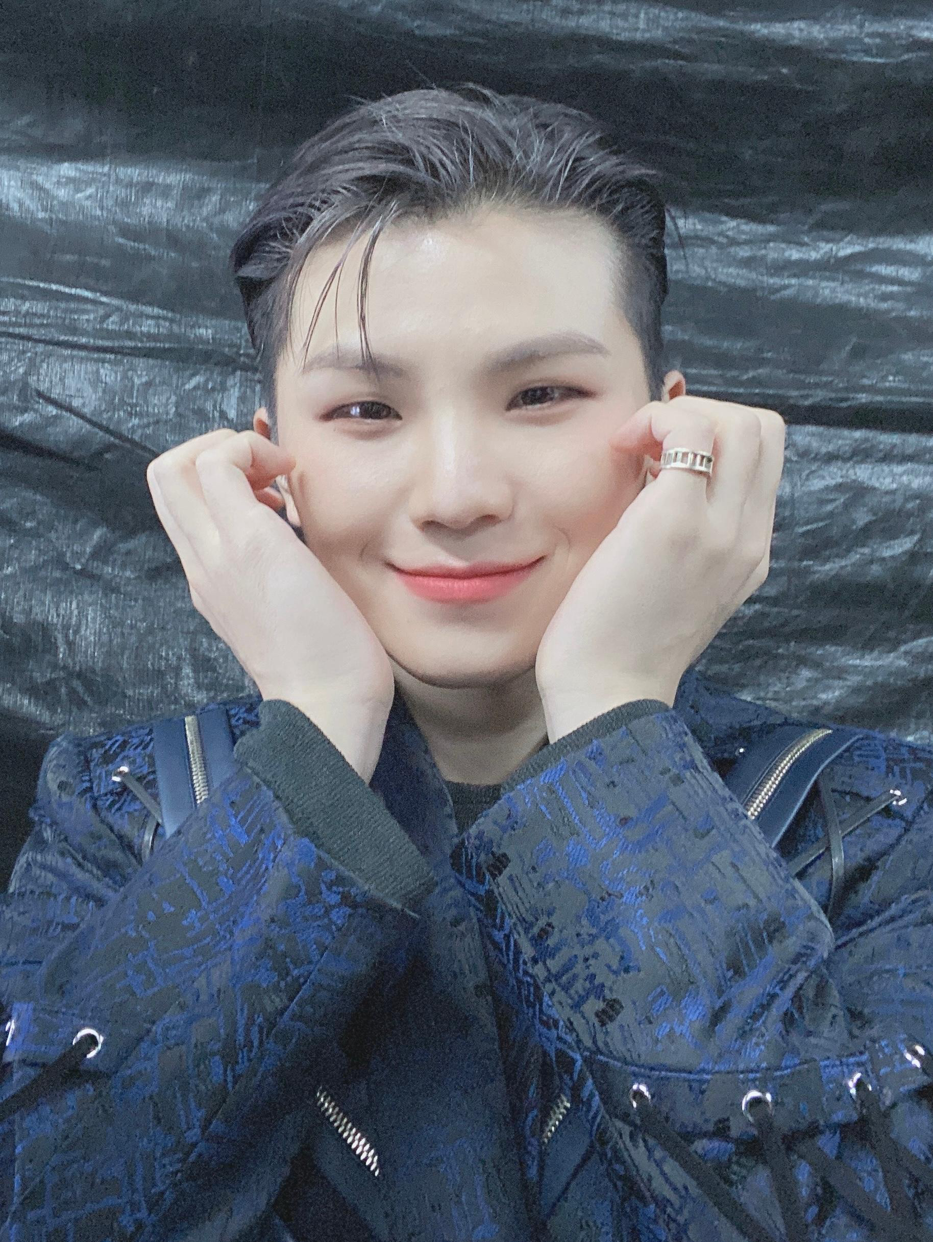 Latest photo of Woozi (SEVENTEEN)