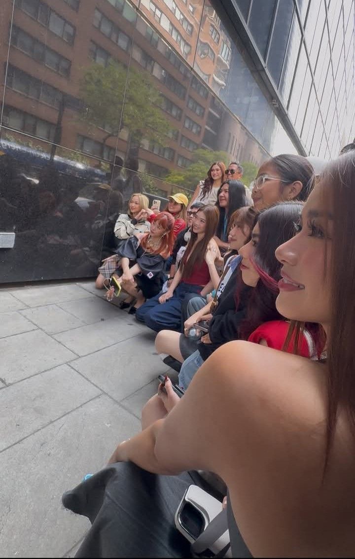 Latest photo of BINI