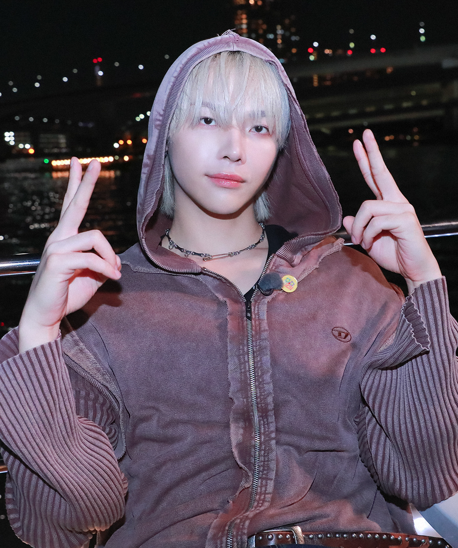 Latest photo of Nicholas (&TEAM)