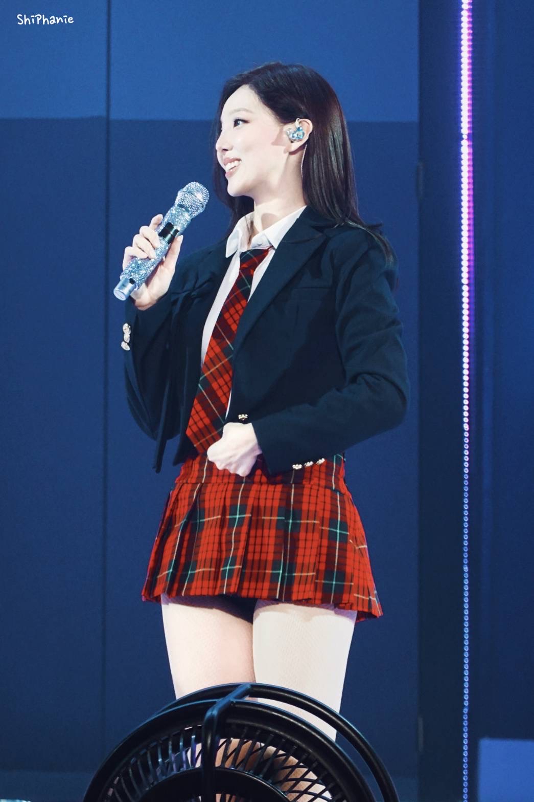 娜琏 (TWICE)的最新照片