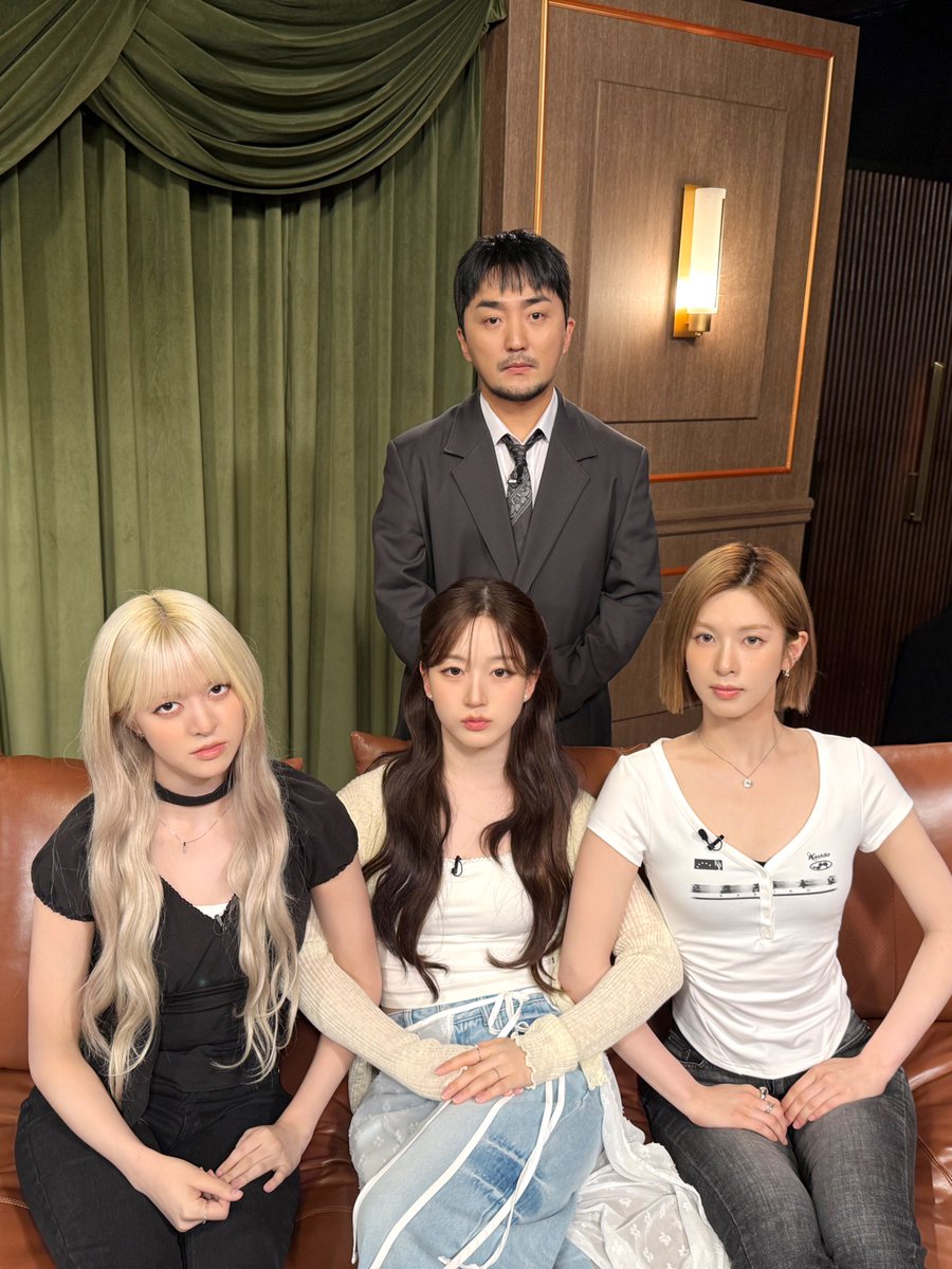 Recent activity shot of NMIXX