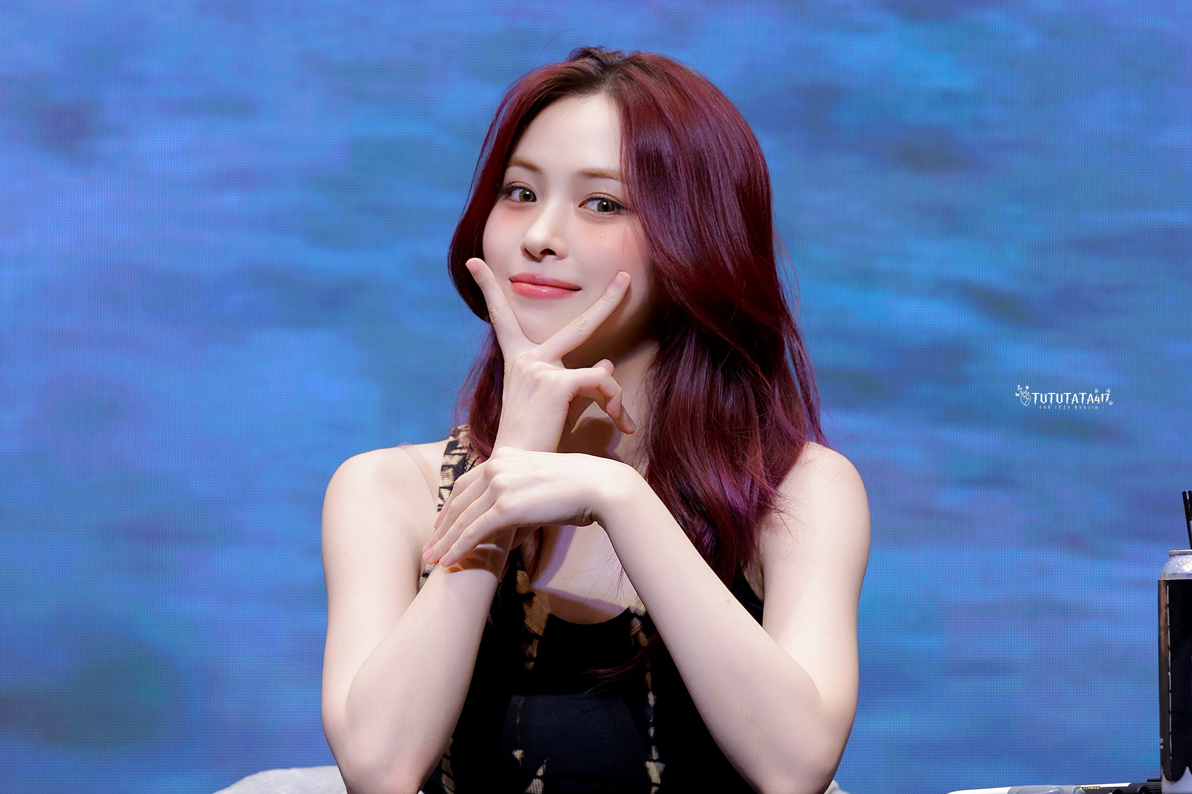 A moment captured by Ryujin (ITZY)'s fan