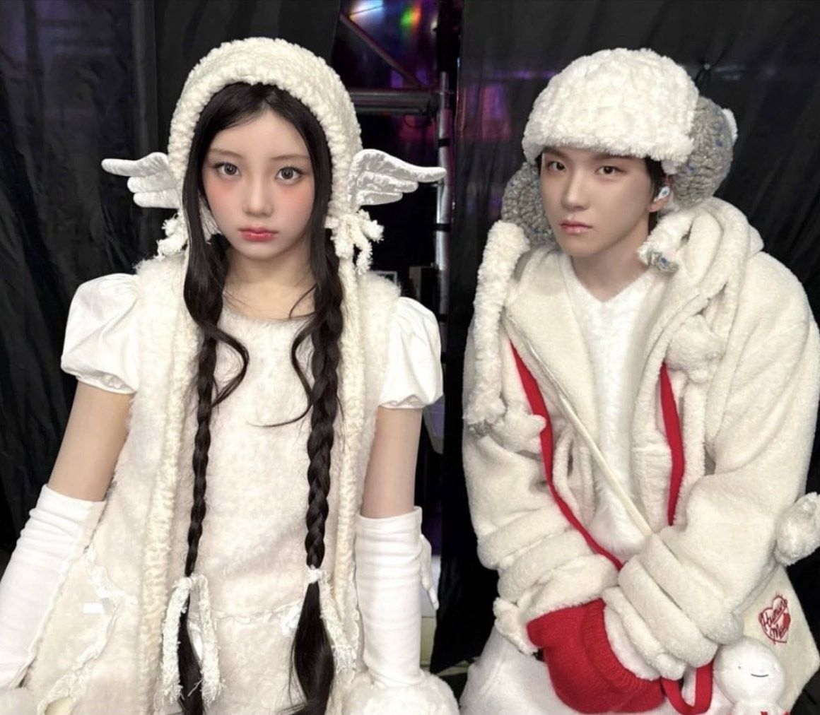 Recent activity shot of Wonhee (ILLIT)