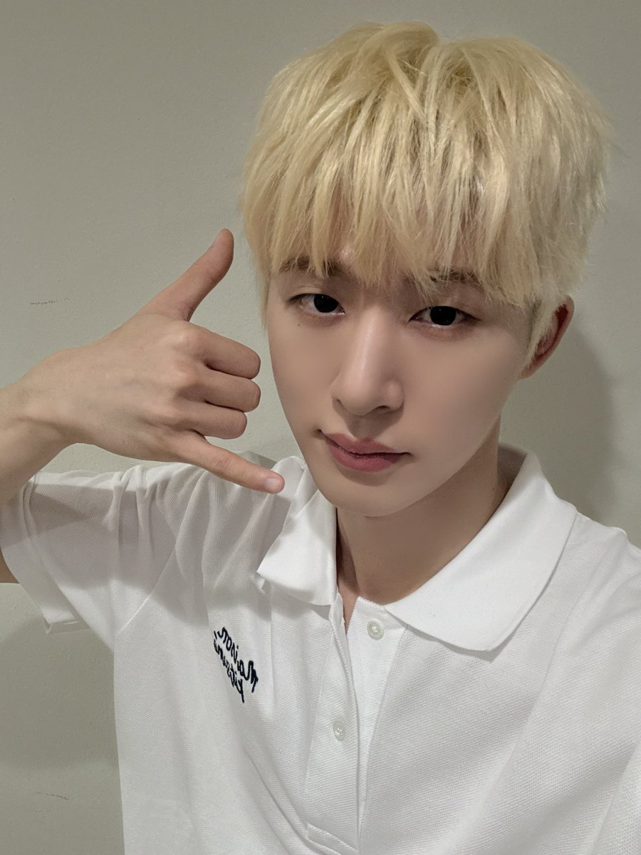 Behind-the-scenes cut of B.I