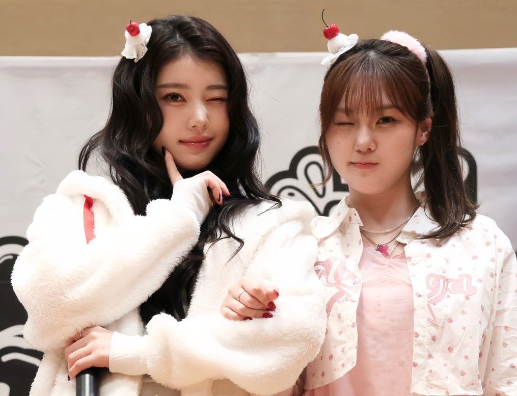 A moment captured by Kim Chaehyun (Kep1er)'s fan