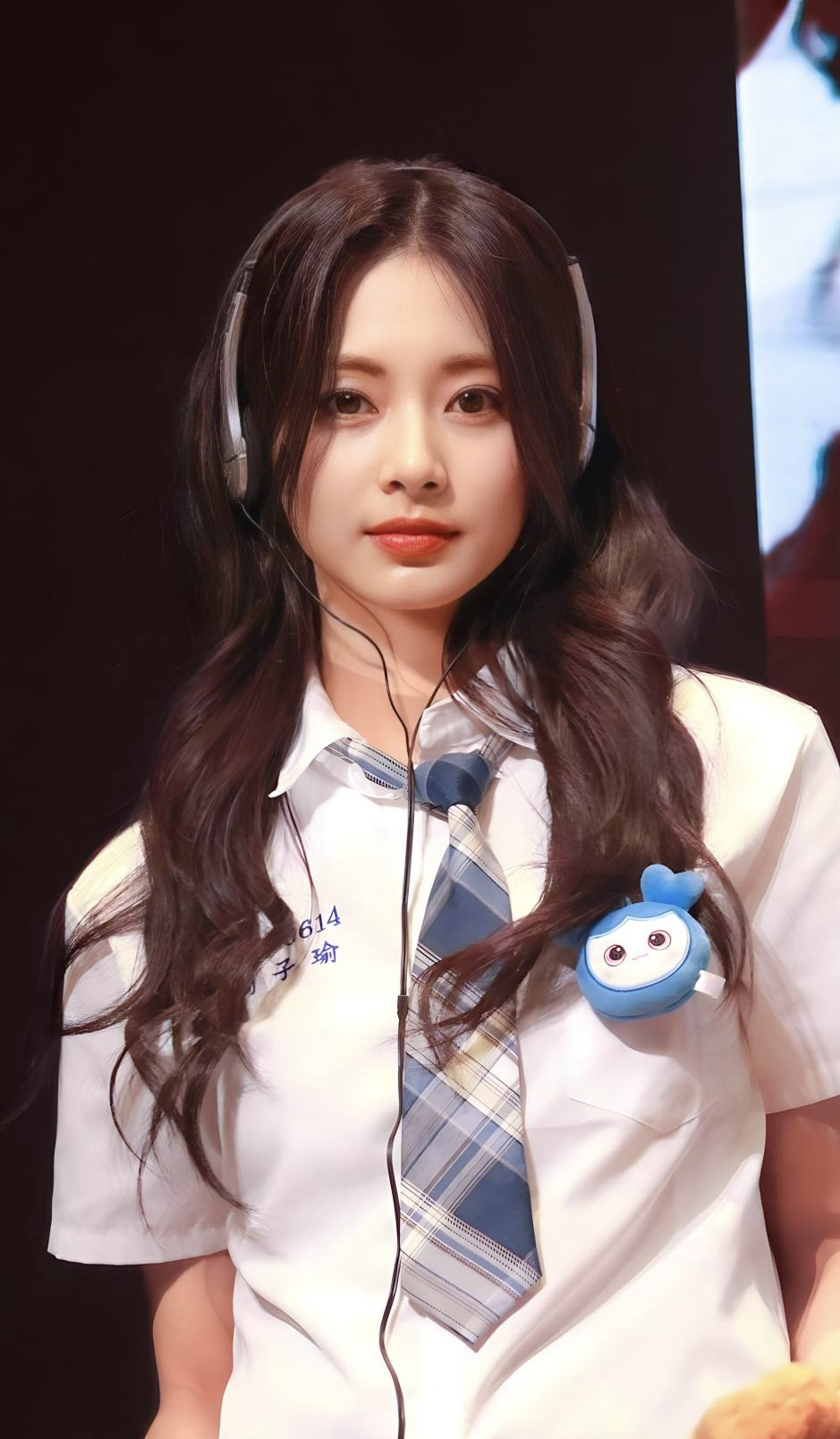 Fan-made special wallpaper for Tzuyu (TWICE)