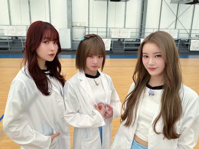 Recent activity shot of Kasahara Momona (ME:I)