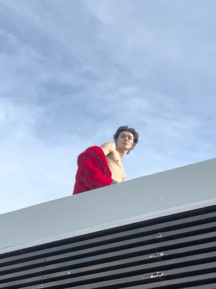 Recent activity shot of Yeonjun (TOMORROW X TOGETHER)