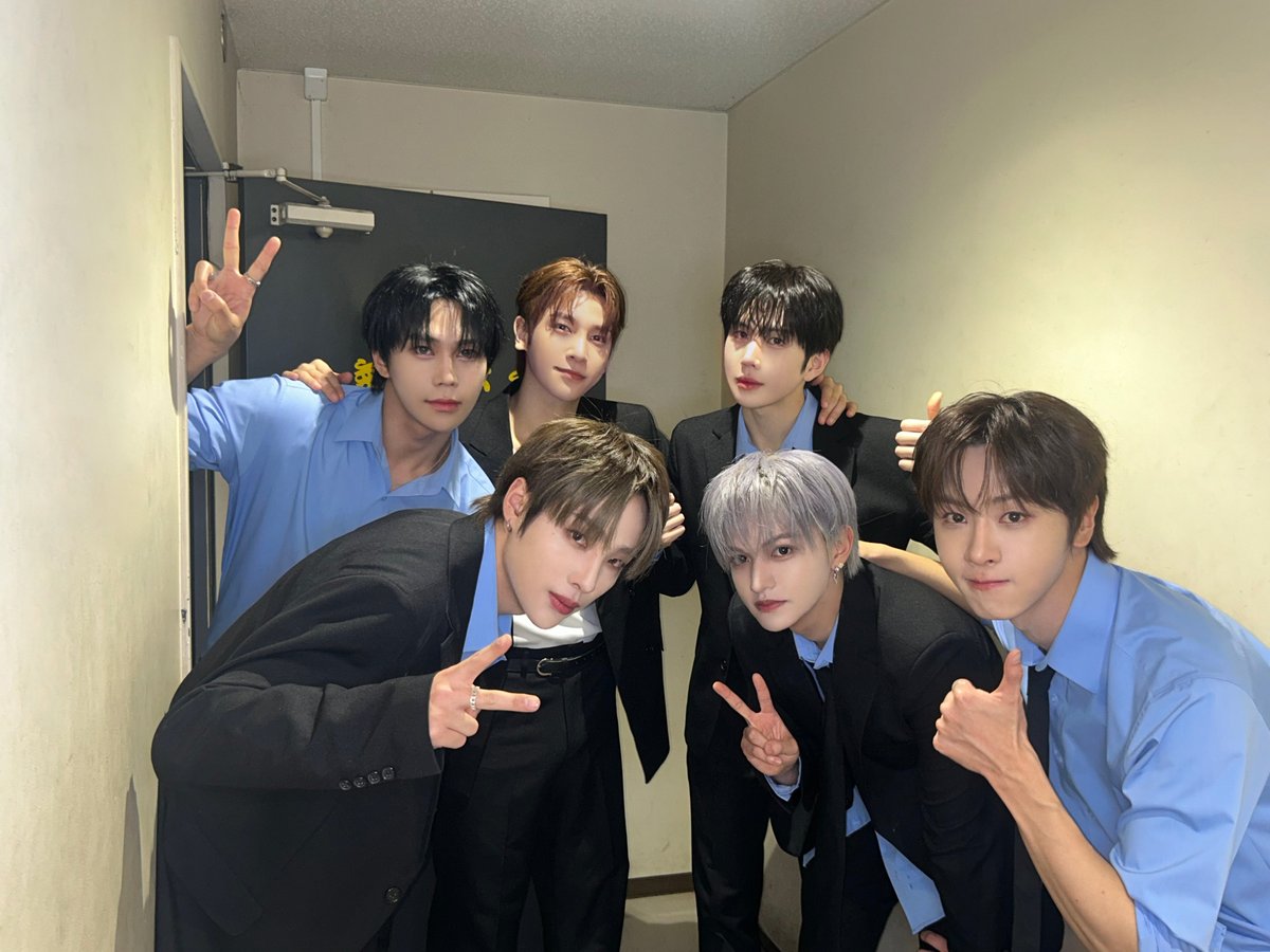 A moment captured by BAE173's fan