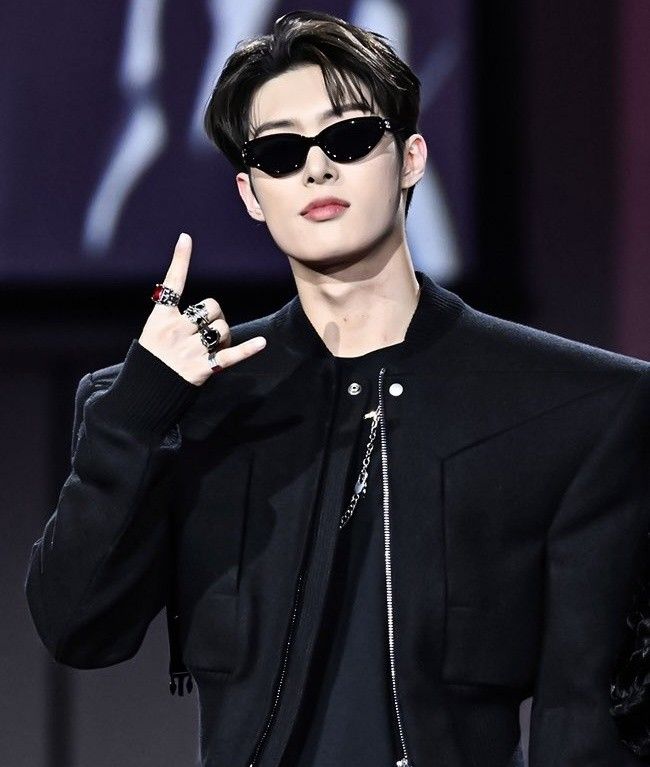 Behind-the-scenes cut of Mingi (ATEEZ)