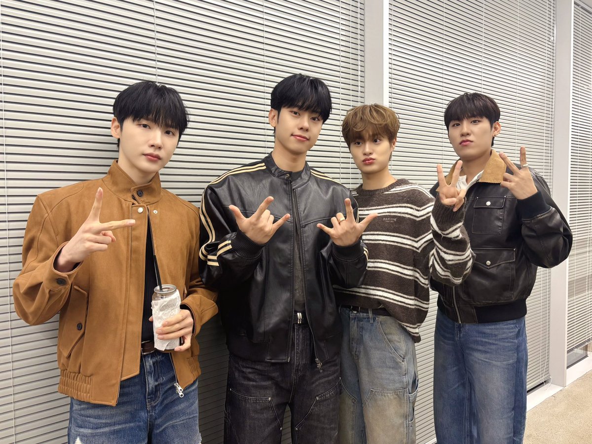 Behind-the-scenes cut of AB6IX