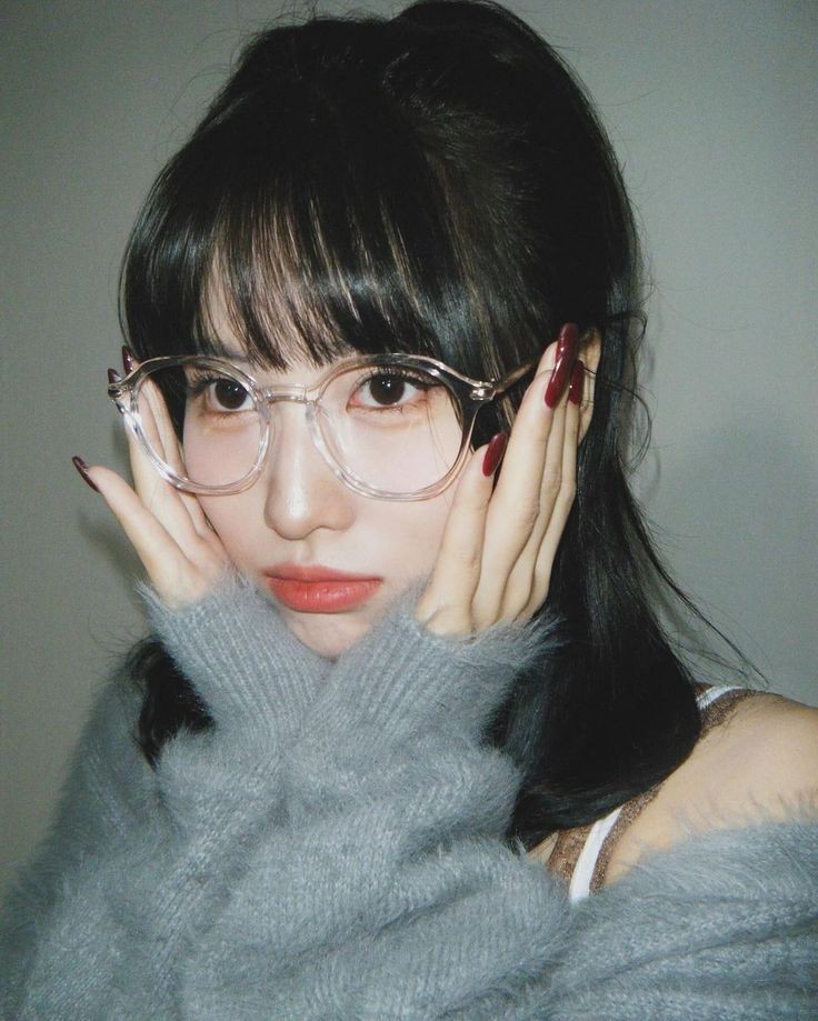 모모 (TWICE)의 비하인드 컷