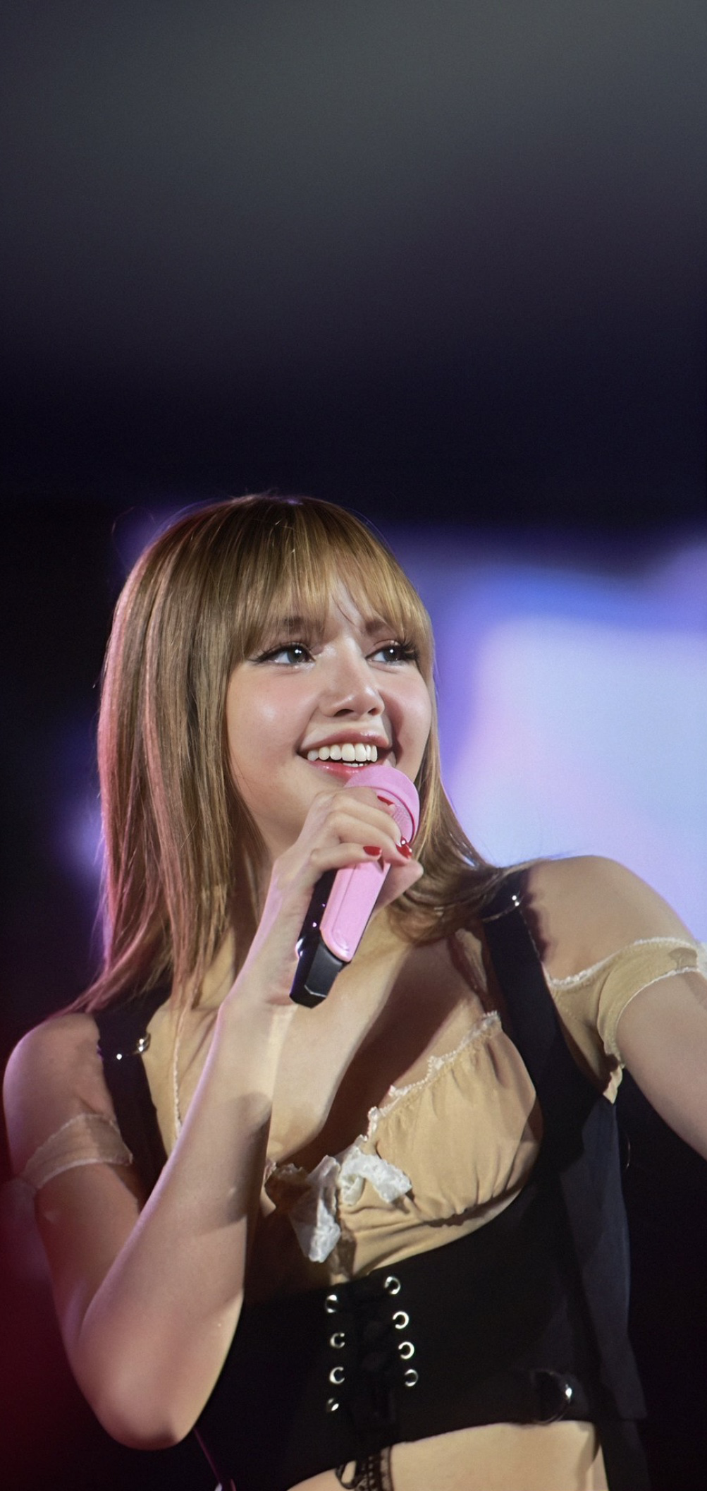 Fandom-recommended wallpaper image of Lisa (BLACKPINK)