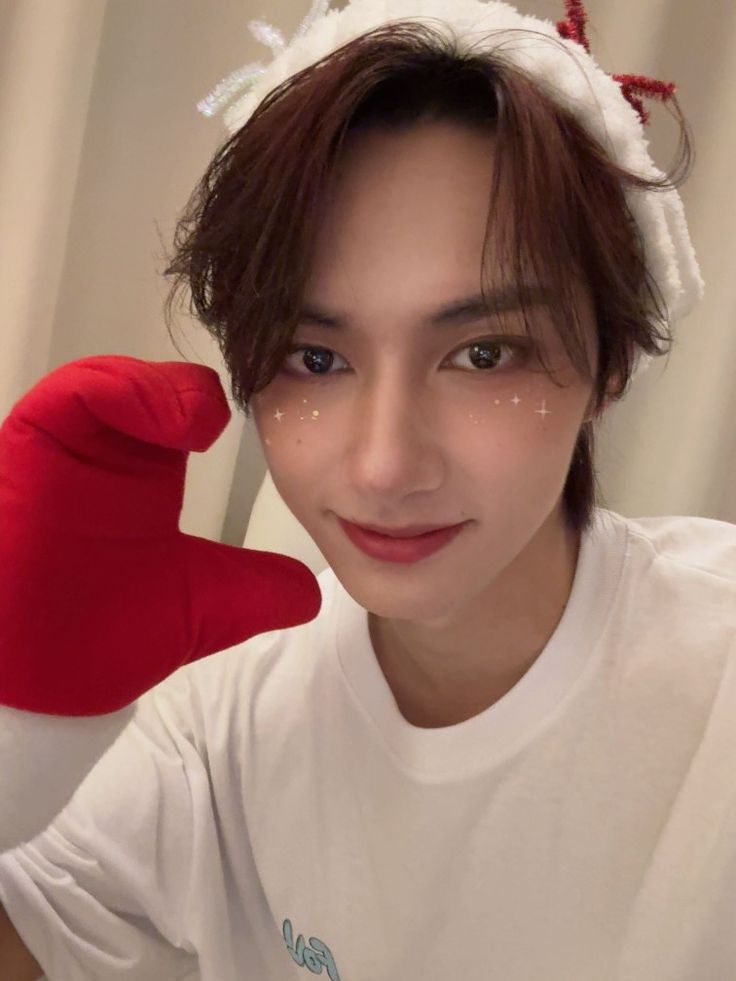 A moment captured by Jun (SEVENTEEN)'s fan