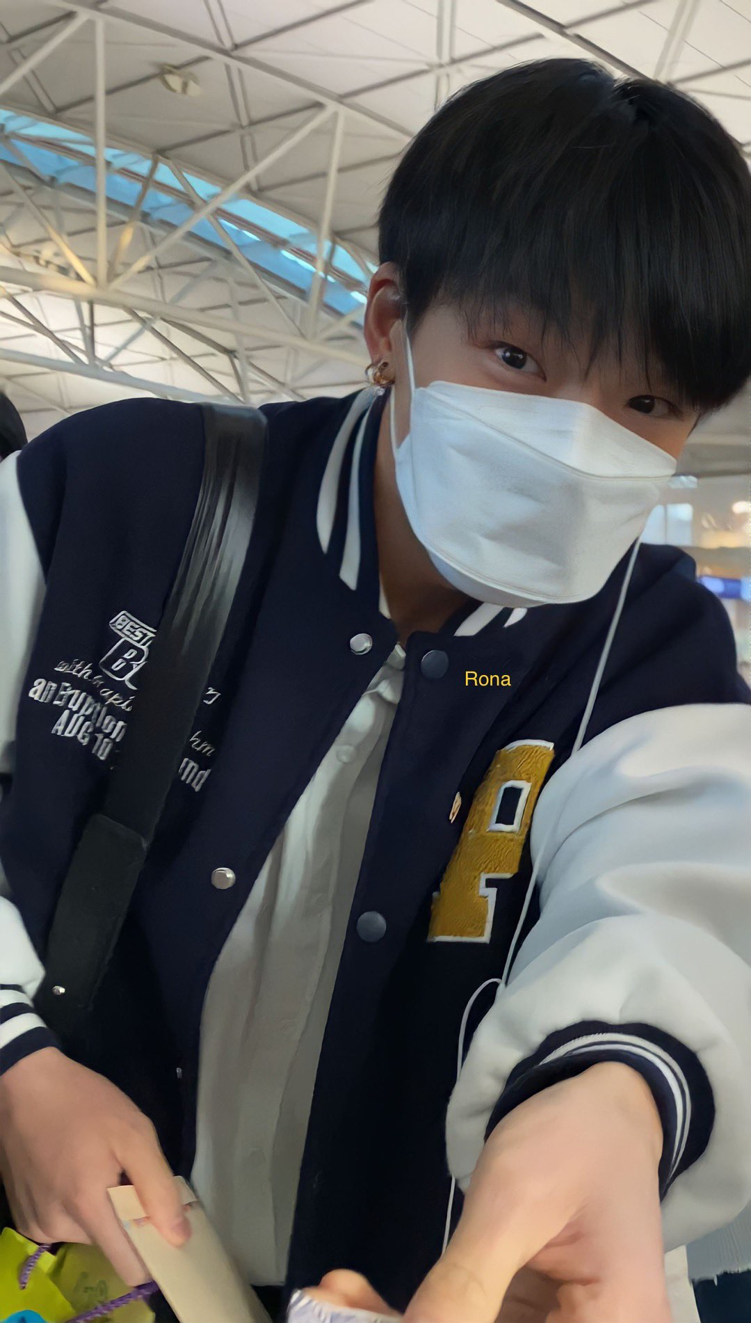 Fandom-recommended wallpaper image of BOBBY (iKON)