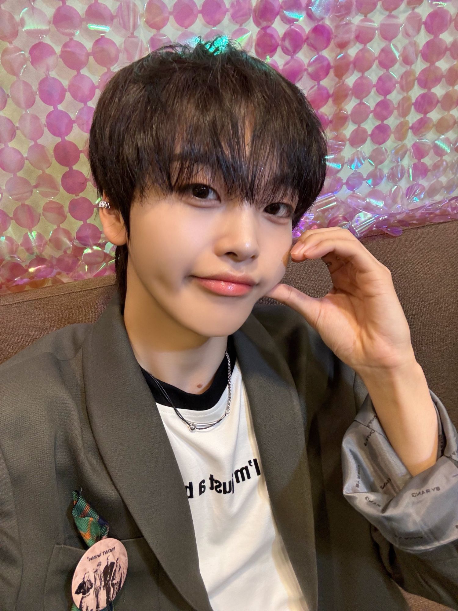 Foto aktivitas terbaru Hyeongjun (CRAVITY)