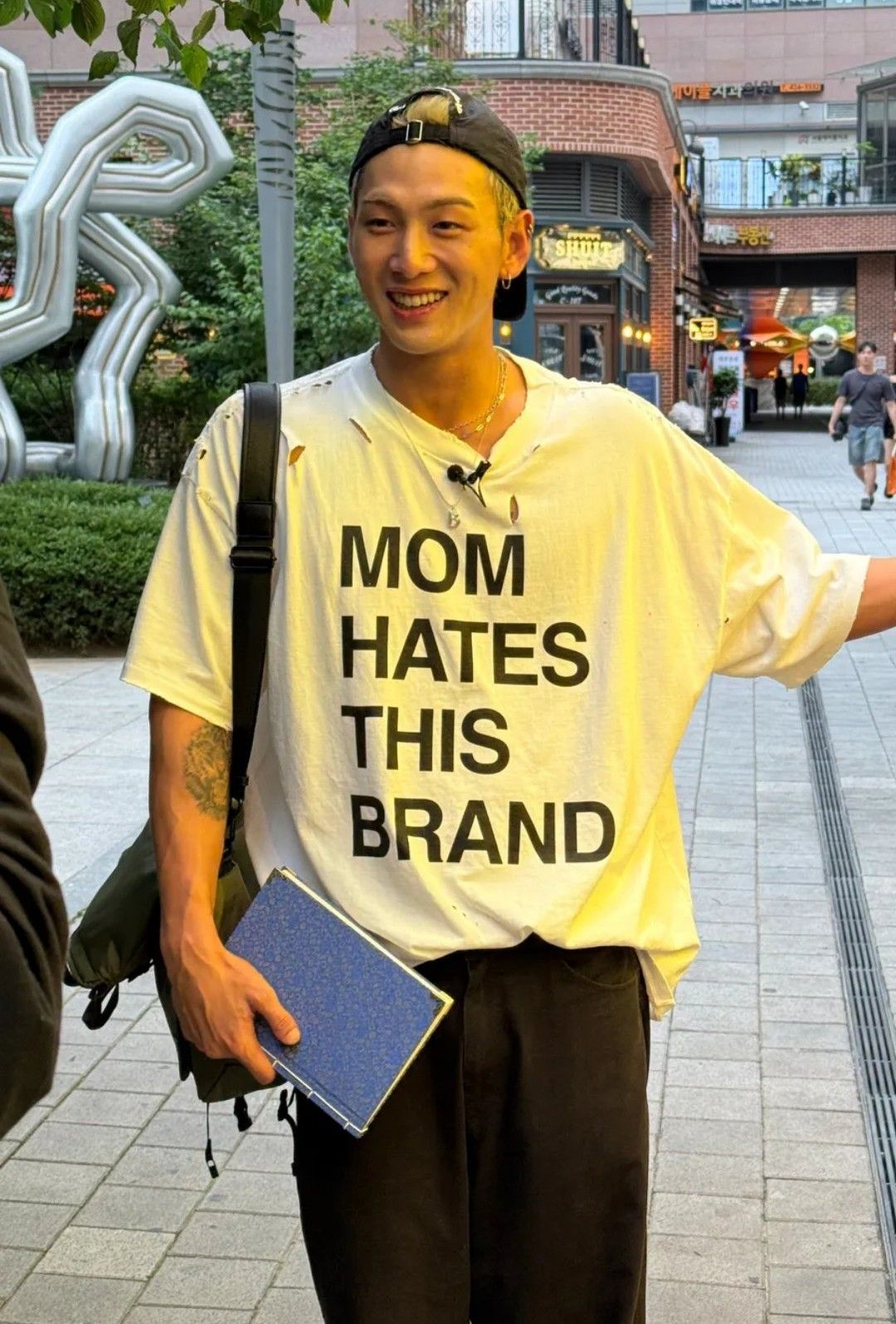 Potret di balik layar Baekho