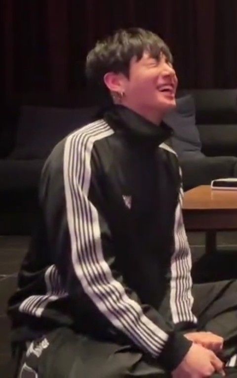 A moment captured by Jungkook (BTS)'s fan