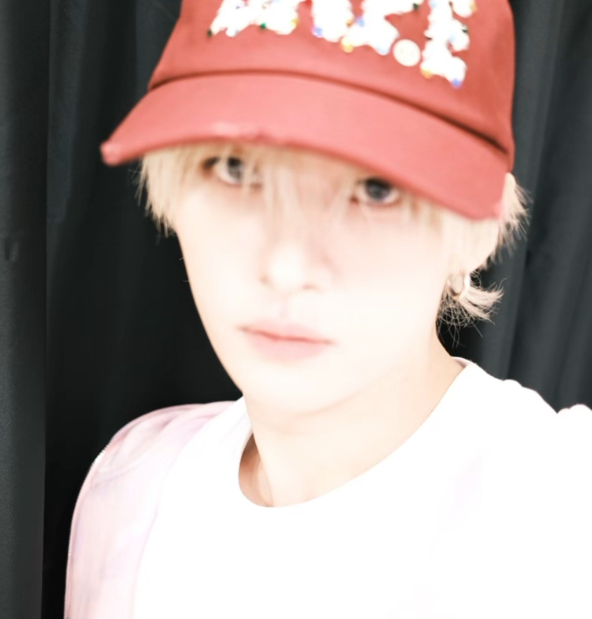 リノ (Stray Kids)の最新写真