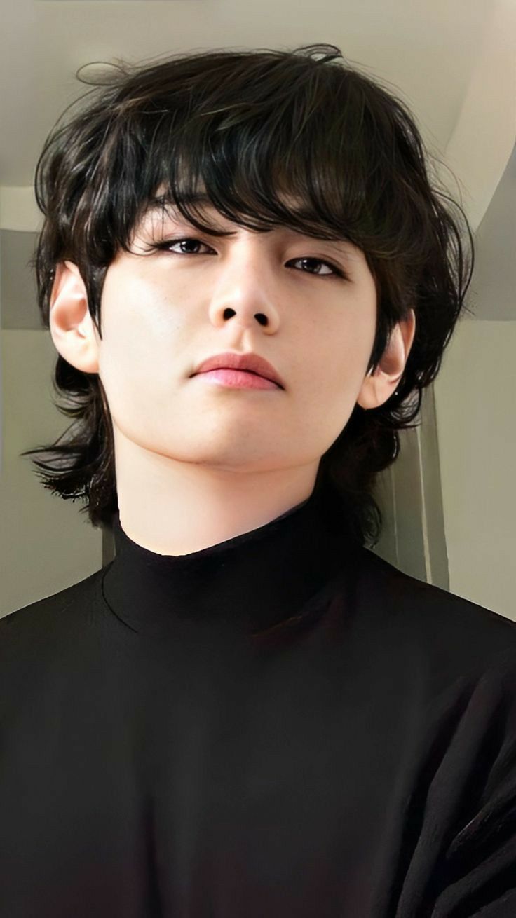 뷔 (방탄소년단)의 최신 사진