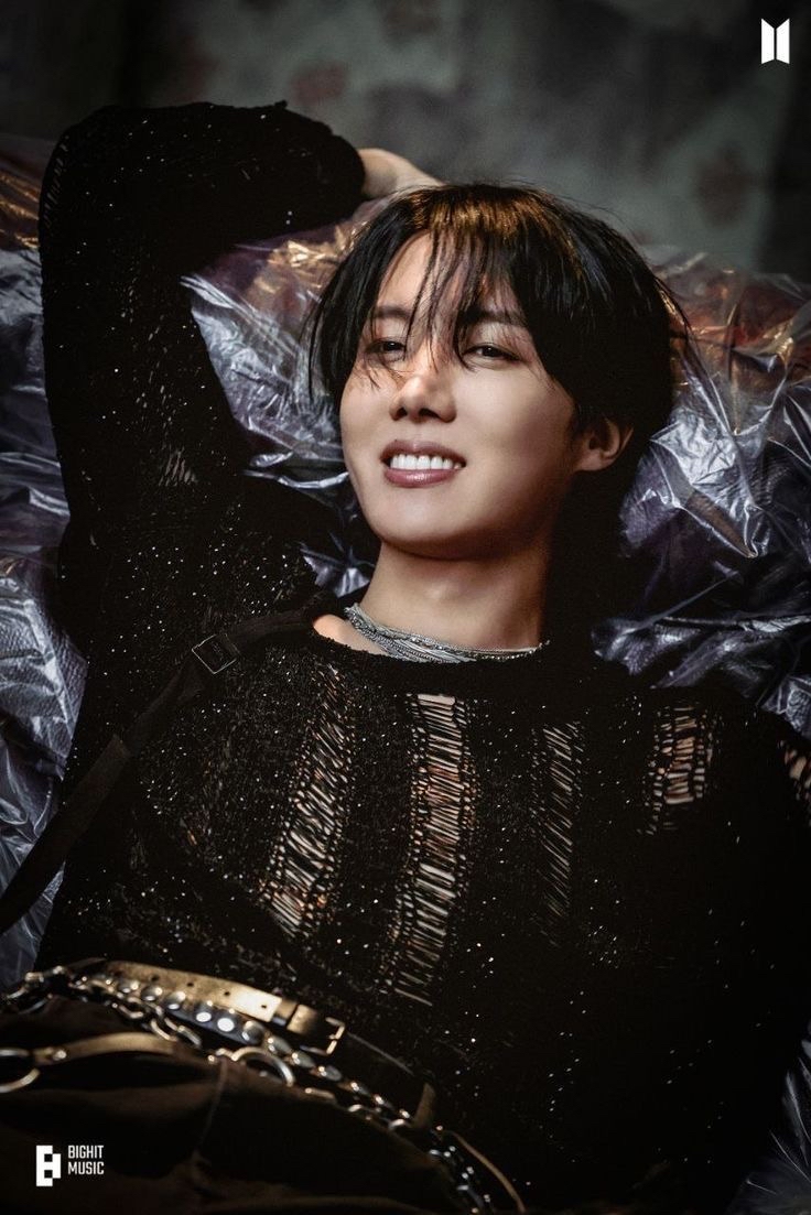 Behind-the-scenes cut of j-hope (BTS)