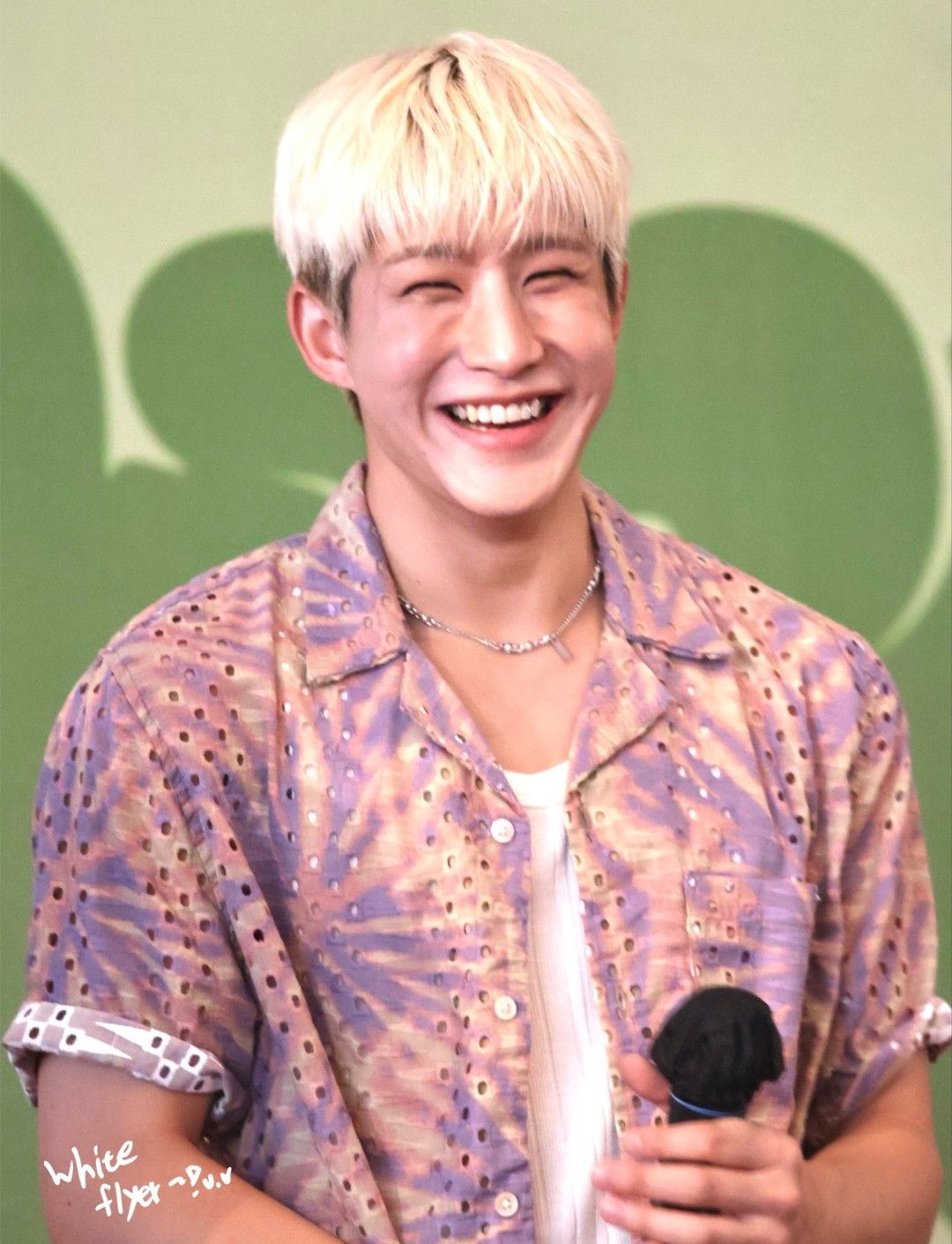 Behind-the-scenes cut of Jinjin (ASTRO)