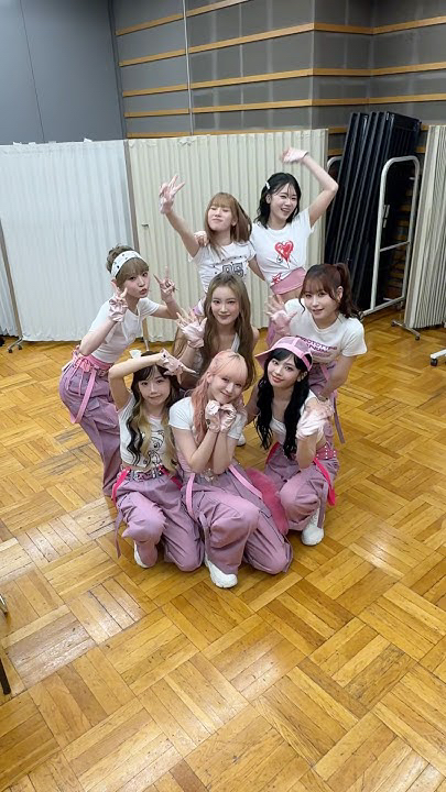 Recent activity shot of Kasahara Momona (ME:I)