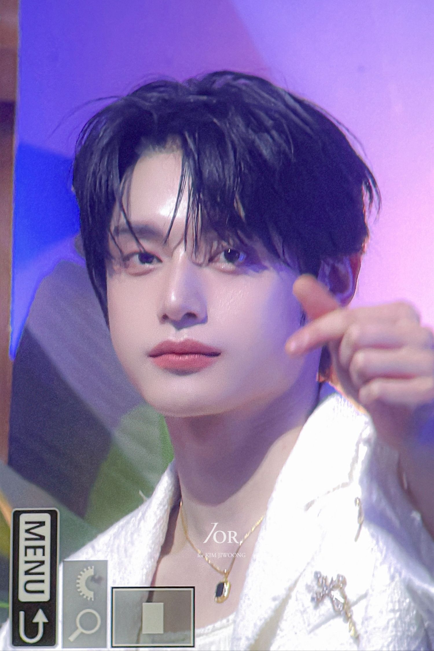 Latest photo of Kim Jiwoong (ZEROBASEONE)