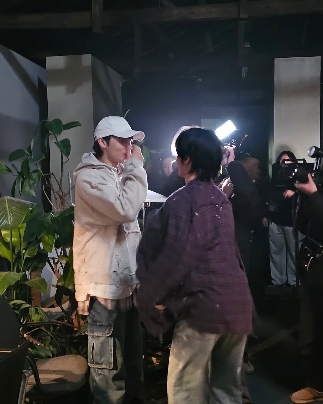 Foto aktivitas terbaru TOMORROW X TOGETHER