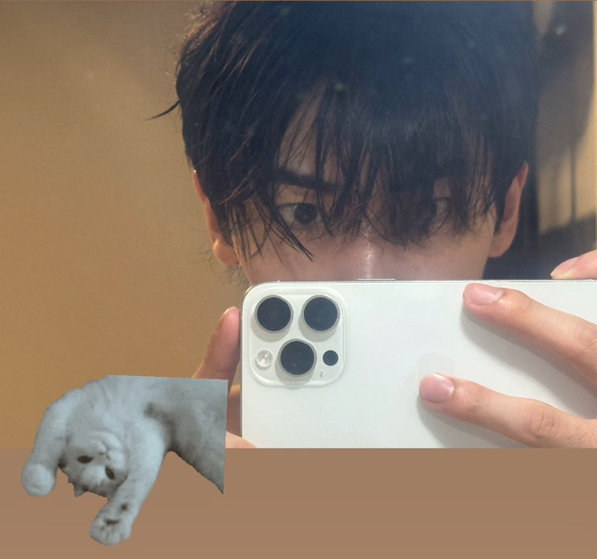 Behind-the-scenes cut of Xiao (UP10TION)